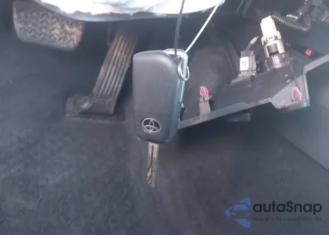 2020 Toyota Camry Se z USA, uszkodzony, nr VIN 4T1G11AK6LU898100